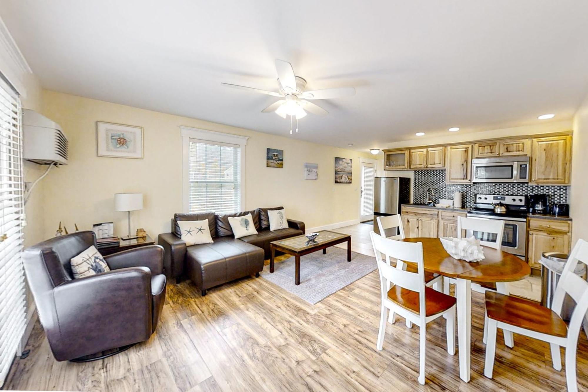 Holiday home Sheepscot Gardens