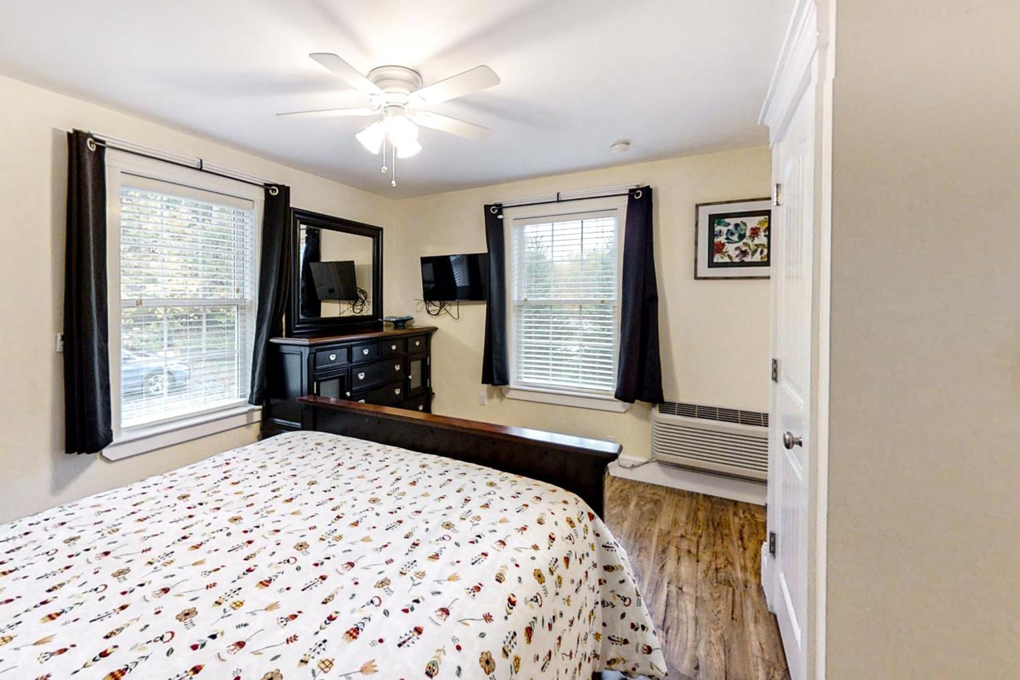 Holiday home Sheepscot Gardens